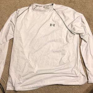 Men’s Under armour long sleeve shirt